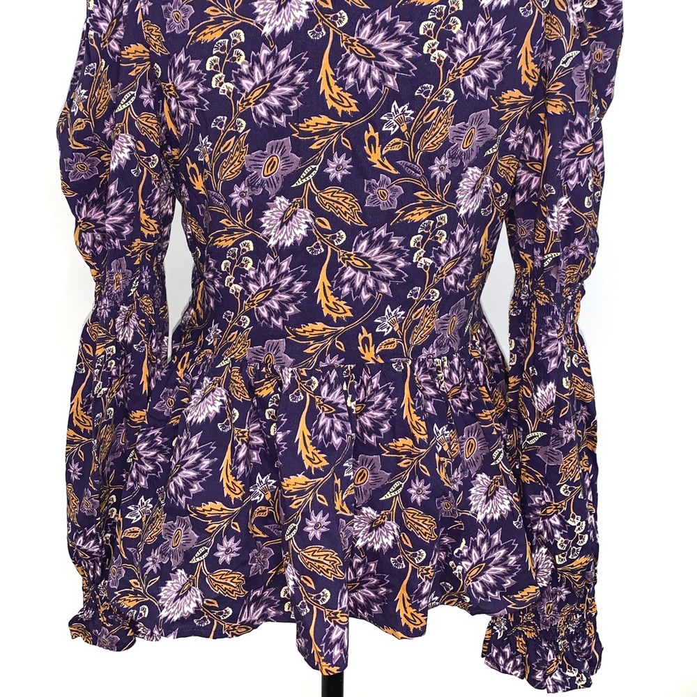 Universal Threads Perfect For Fall Long Sleeve Pu… - image 4